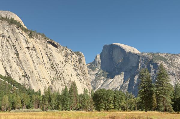 Half Dome – Yosemite National Park Postcard Front